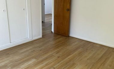 Casa Original Remodelada. Cercana a Estacion de Metro Monseñor Eyzaguirre