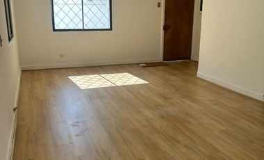 Casa Original Remodelada. Cercana a Estacion de Metro Monseñor Eyzaguirre