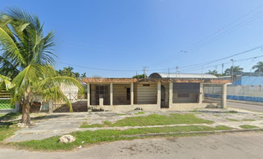 CASA CON UN BUEN TERRENO ENN Heroica Escuela Naval 71, Barrio Bravo, 77098 Chetumal, Q.R., México