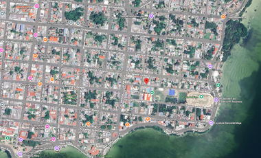 CASA CON UN BUEN TERRENO ENN Heroica Escuela Naval 71, Barrio Bravo, 77098 Chetumal, Q.R., México