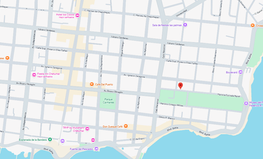 CASA CON UN BUEN TERRENO ENN Heroica Escuela Naval 71, Barrio Bravo, 77098 Chetumal, Q.R., México