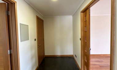 Departamento en Arriendo con 2 Estacionamientos y Bodega, Edificio La Haya, Temuco
