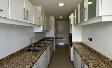 Departamento en Arriendo con 2 Estacionamientos y Bodega, Edificio La Haya, Temuco