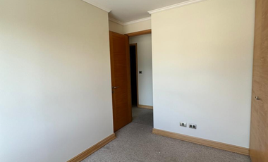 Departamento en Arriendo con 2 Estacionamientos y Bodega, Edificio La Haya, Temuco