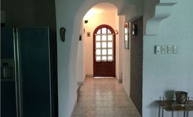 CASA AMUEBLADA EN RENTA CON ALBERCA