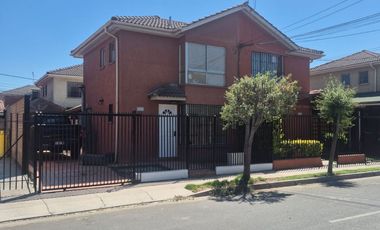 $120.000.000 CASA BARRIO LOS CASTAÑOS