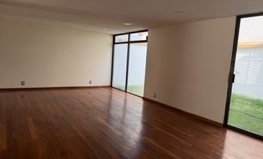 CASA EN RENTA COMPLETAMENTE ACTUALIZADA EN CIUDAD SATELITE, NAUCALPAN DE JUAREZ