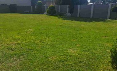 Bonita casa 2 pisos en privada