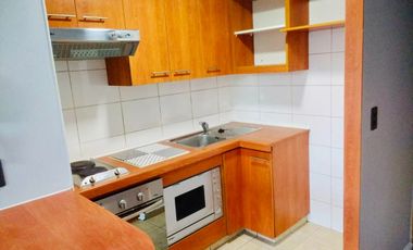 ARRIENDO DPTO 1 DORMITORIO 1 BAÑO / METRO SANTA ANA