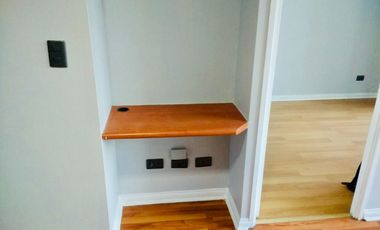 ARRIENDO DPTO 1 DORMITORIO 1 BAÑO / METRO SANTA ANA