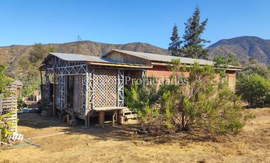 Se vende o arrienda con compromiso de compraventa parcela con casa en sector Cuyuncavi bajo, Curacaví.
