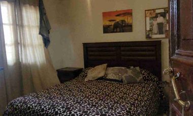 Se vende amplia casa de 4 dormitorios