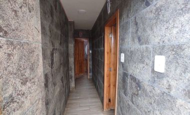 casa comercial frente al mar de venta en Crucita