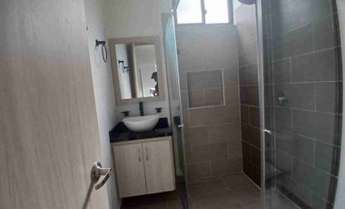 SE VENDE HERMOSA CASA EN FUSAGASUGA EXCELENTE UBICACIÓN SOBRE AVENIDA LAS PALMAS.