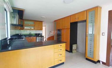 Casa de Venta en Urbanización 4 Dorm. - Sector Conocoto