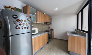 En venta casa en Cuenca, sector control Sur.