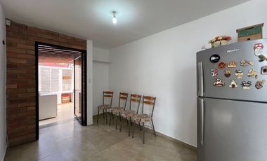 En venta casa en Cuenca, sector control Sur.