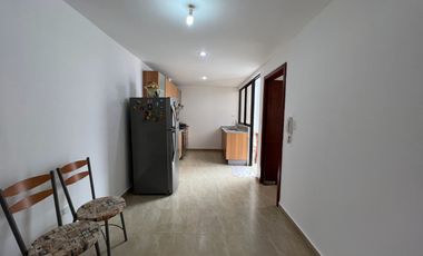 En venta casa en Cuenca, sector control Sur.