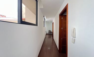 En venta casa en Cuenca, sector control Sur.