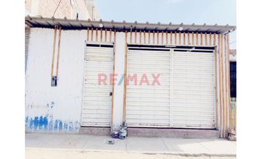 Venta De Casa En Los Algarrobos Mz. B6 Lote 3 Etapa 6// ID: 1168350