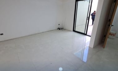 Casa remodelada con patio en venta Colonia Sonora en La Mesa Tijuana