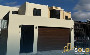 Casa remodelada con patio en venta Colonia Sonora en La Mesa Tijuana
