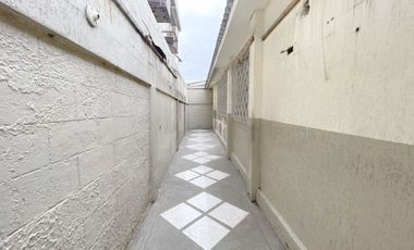 Casa Comercial en Alquiler Cdla. Bolivariana