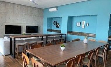 DEPARTAMENTO EN RENTA EQUIPADO Y AMUEBLADO EN PARALELO OBISPADO