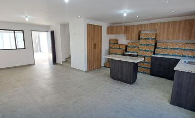 Casa nueva con patio en venta colonia Buenavista Tijuana
