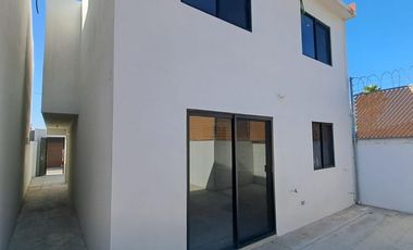 Casa nueva con patio en venta colonia Buenavista Tijuana