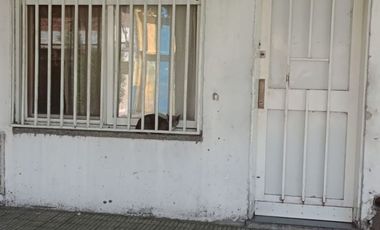 Venta de casa en barrio Bella Vista