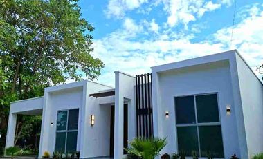 Estrene Hermosa casa campestre en condominio