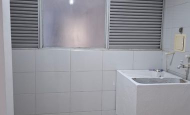 SE VENDE APARTAESTUDIO EDIFICIO GUARATARIA CERCA C.C. UNICENTRO