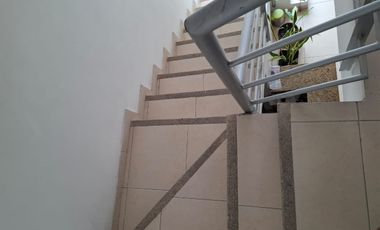 SE VENDE APARTAESTUDIO EDIFICIO GUARATARIA CERCA C.C. UNICENTRO