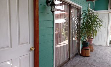 Casa Amplia 4D, 2B en Venta en Barrio Residencial en Chillán.