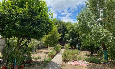 Casa Amplia 4D, 2B en Venta en Barrio Residencial en Chillán.