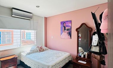 SE VENDE CASA UNIFAMILIAR BARRIO MONTECARLO