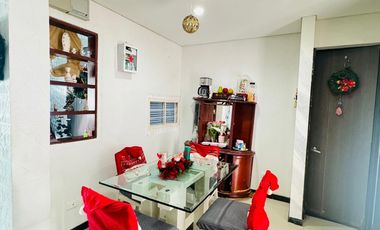 SE VENDE CASA UNIFAMILIAR BARRIO MONTECARLO