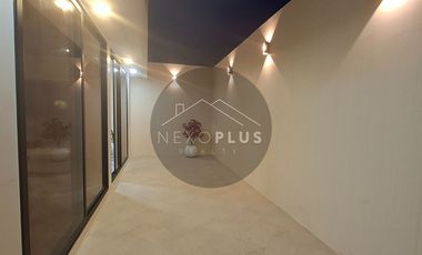 Hermosa Casa de Estreno Amoblada en Machala de 4 Dormitorios