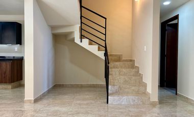 Casas en venta – Fracc. Sauco, Ciudad Ecológica Haras del Bosque
