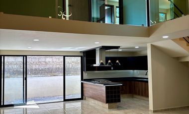 Casas en venta – Fracc. Sauco, Ciudad Ecológica Haras del Bosque