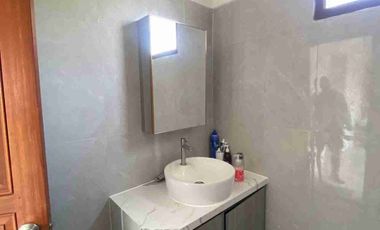 Dijual Villa dan Rumah induk di Bandongan Magelang dengan View Gunung dan Persawahan