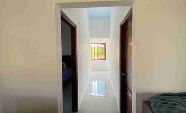 Dijual Villa dan Rumah induk di Bandongan Magelang dengan View Gunung dan Persawahan