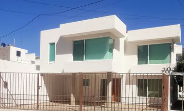 CASA EN RENTA, RESIDENCIAL DEL MORAL ll (FRENTE A PLAZA MAYOR), LEÓN, GUANAJUATO