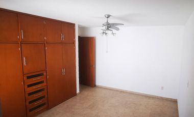 CASA EN RENTA, RESIDENCIAL DEL MORAL ll (FRENTE A PLAZA MAYOR), LEÓN, GUANAJUATO