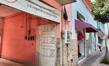 PLAZA COMERCIAL EN VENTA CENTRO DE TOLUCA, CERCA DE LOS PORTALES