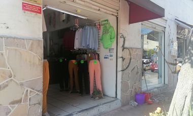 PLAZA COMERCIAL EN VENTA CENTRO DE TOLUCA, CERCA DE LOS PORTALES