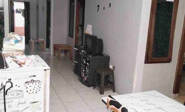 RUMAH DI NANGGELENG KOTA SUKABUMI