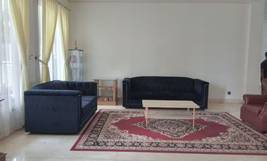 Luxury 3-Story Mansion in Kemang Antasari – Spacious 1000 sqm Land, Private Pool, Quick Access to SCBD (Ideal for Home & Office)