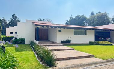 CASA EN RENTA EN CLUB DE GOLF LOS ENCINOS, LERMA, OCOYOACAC, SALIDA RAPIDA A SANTA FE